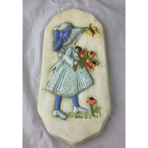 Pair Vintage Ceramic Wall Hangings - Little Girls - Picture 2 of 11